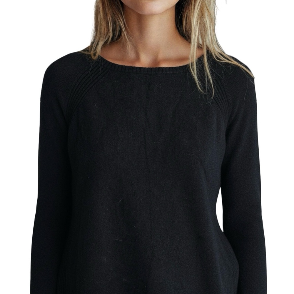 White House Black Market‎ Sweater